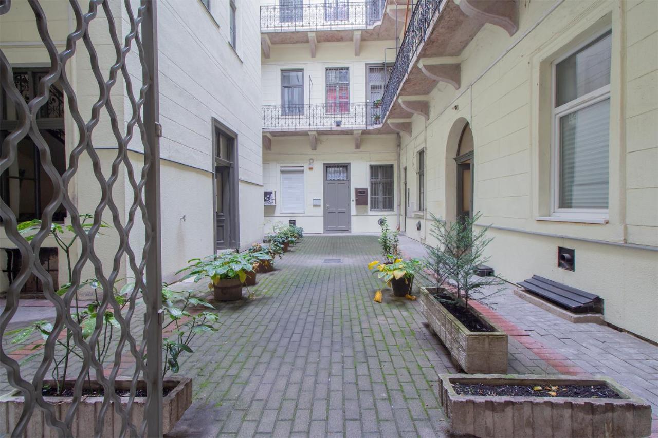 Weiner Cozy Apartment Budapest Exteriör bild