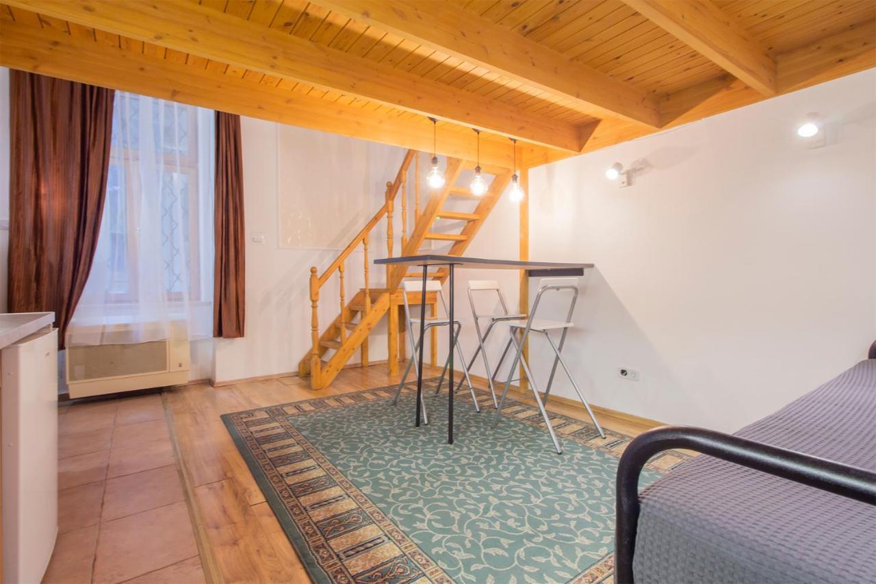 Weiner Cozy Apartment Budapest Exteriör bild