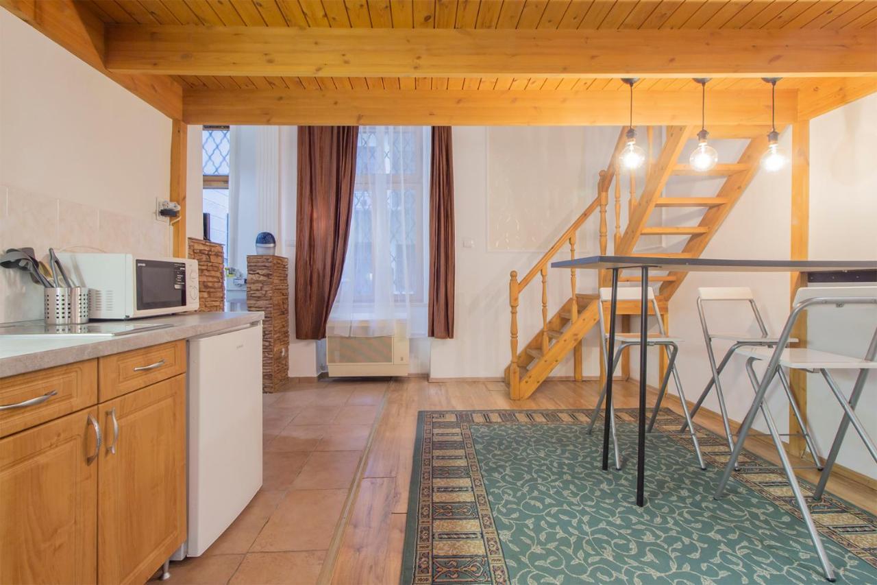Weiner Cozy Apartment Budapest Exteriör bild