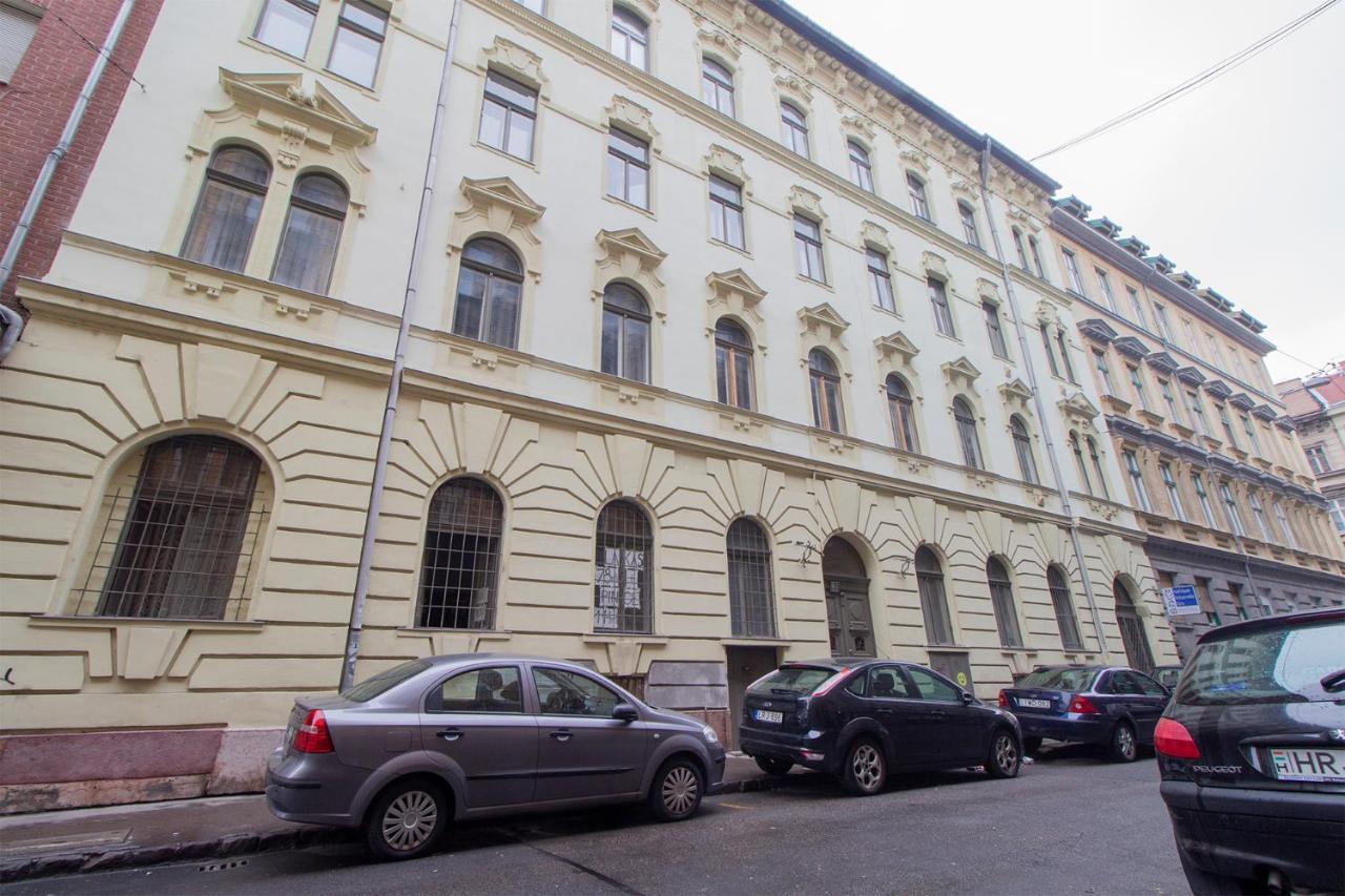 Weiner Cozy Apartment Budapest Exteriör bild